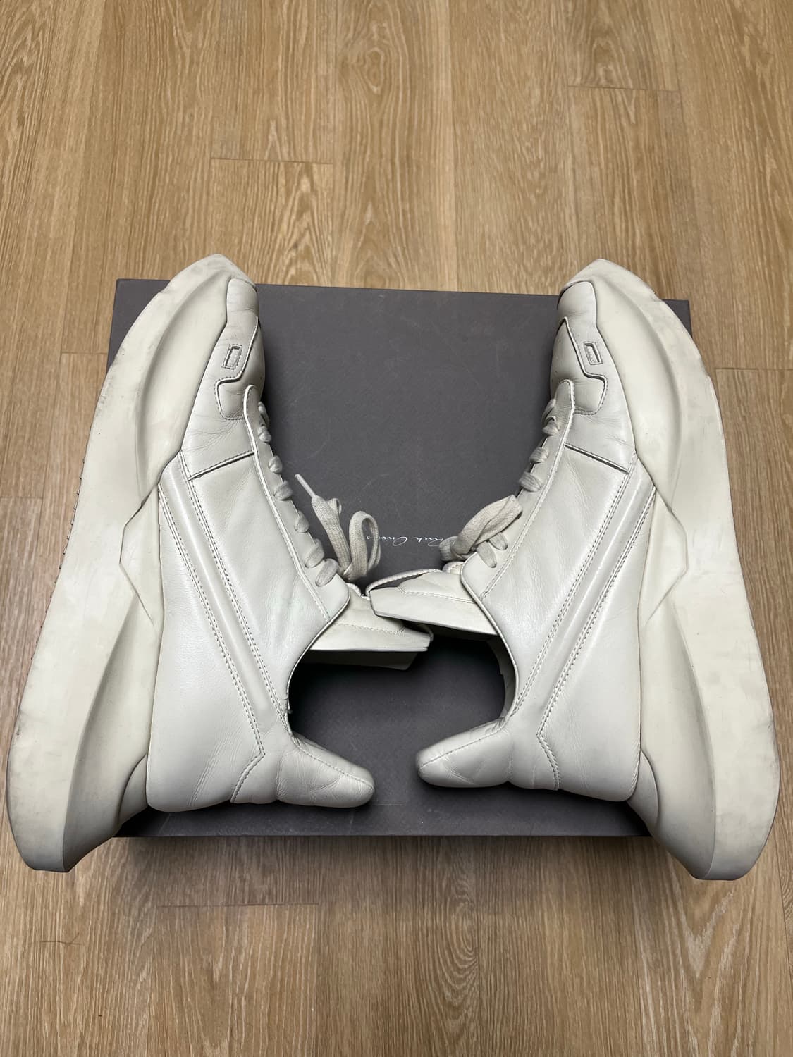 [42.5] 릭오웬스 게스러너 밀크 상품이미지8