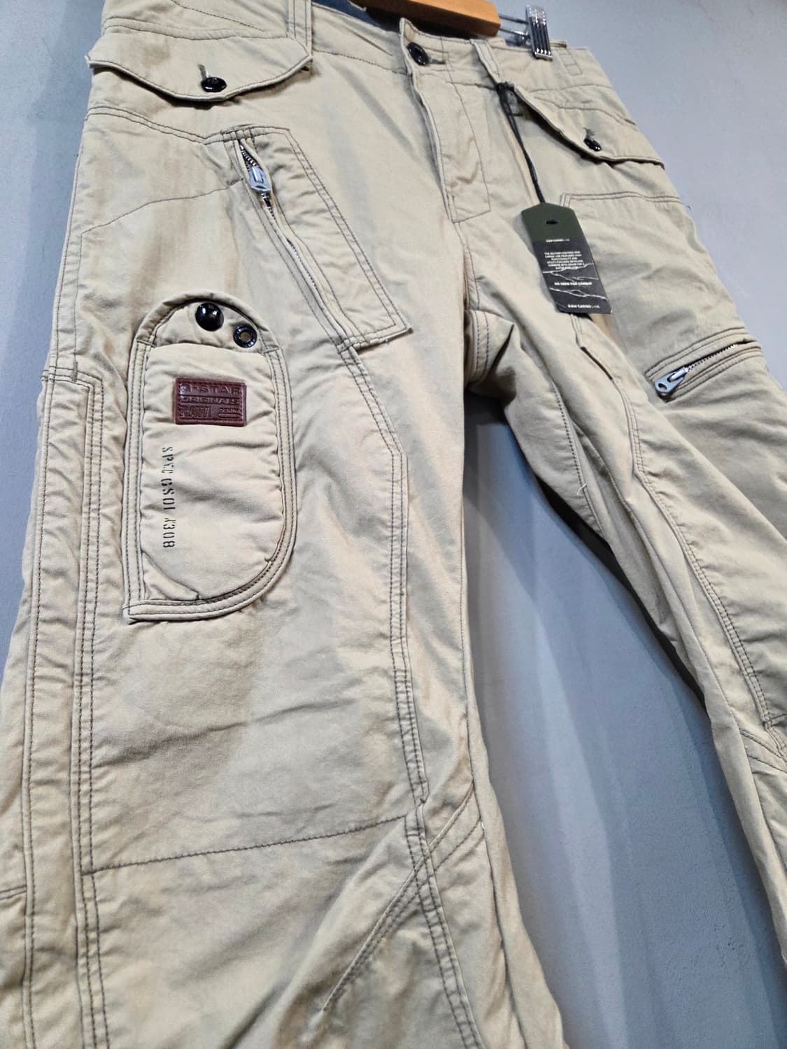 G-Star 로우 카고 바지 베이지3D(W28/L32) 상품이미지3