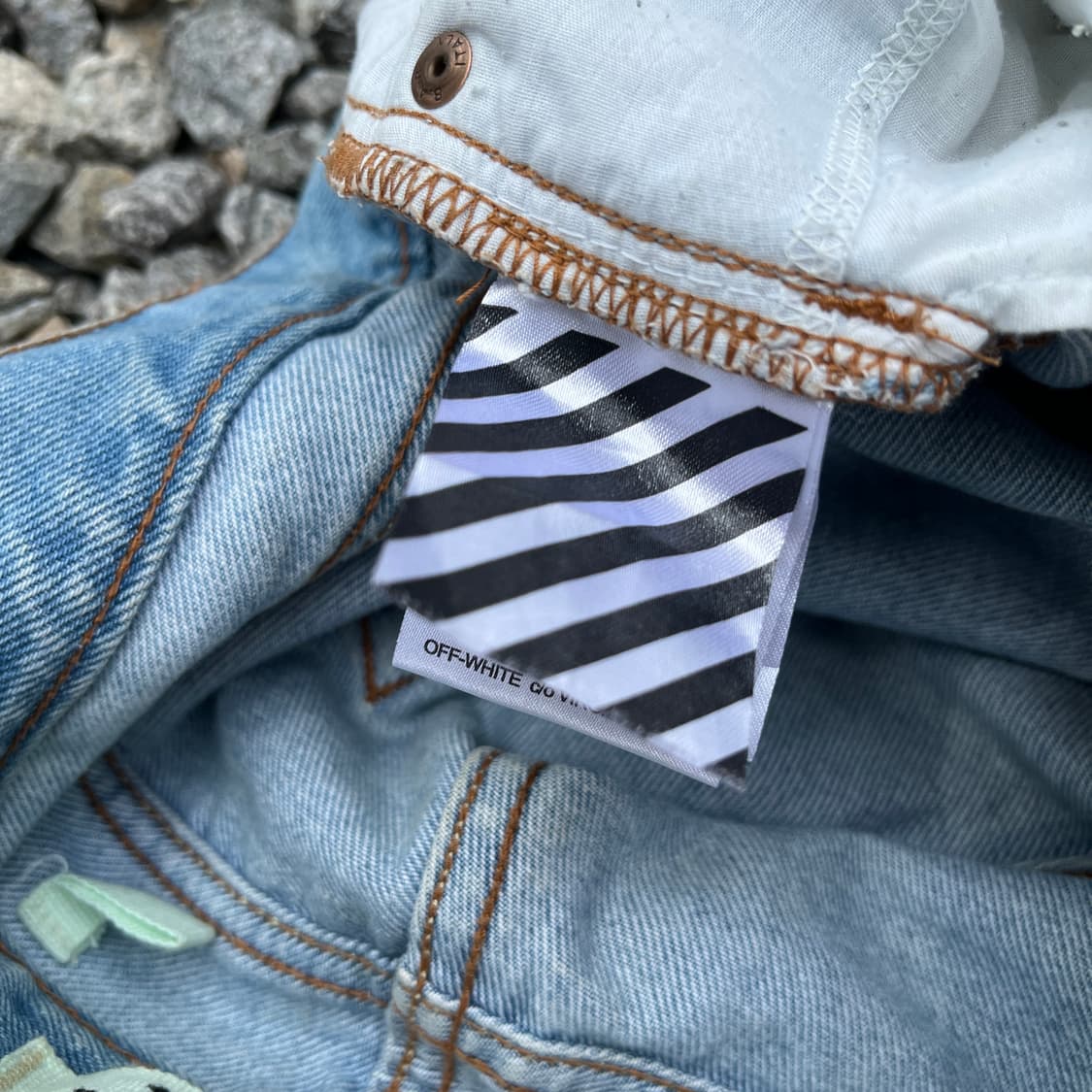 오프화이트(Off-White) 연청 크롭진 (실측확인) 상품이미지7