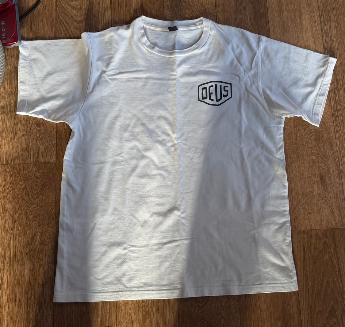 데우스 반팔티셔츠  상품이미지1