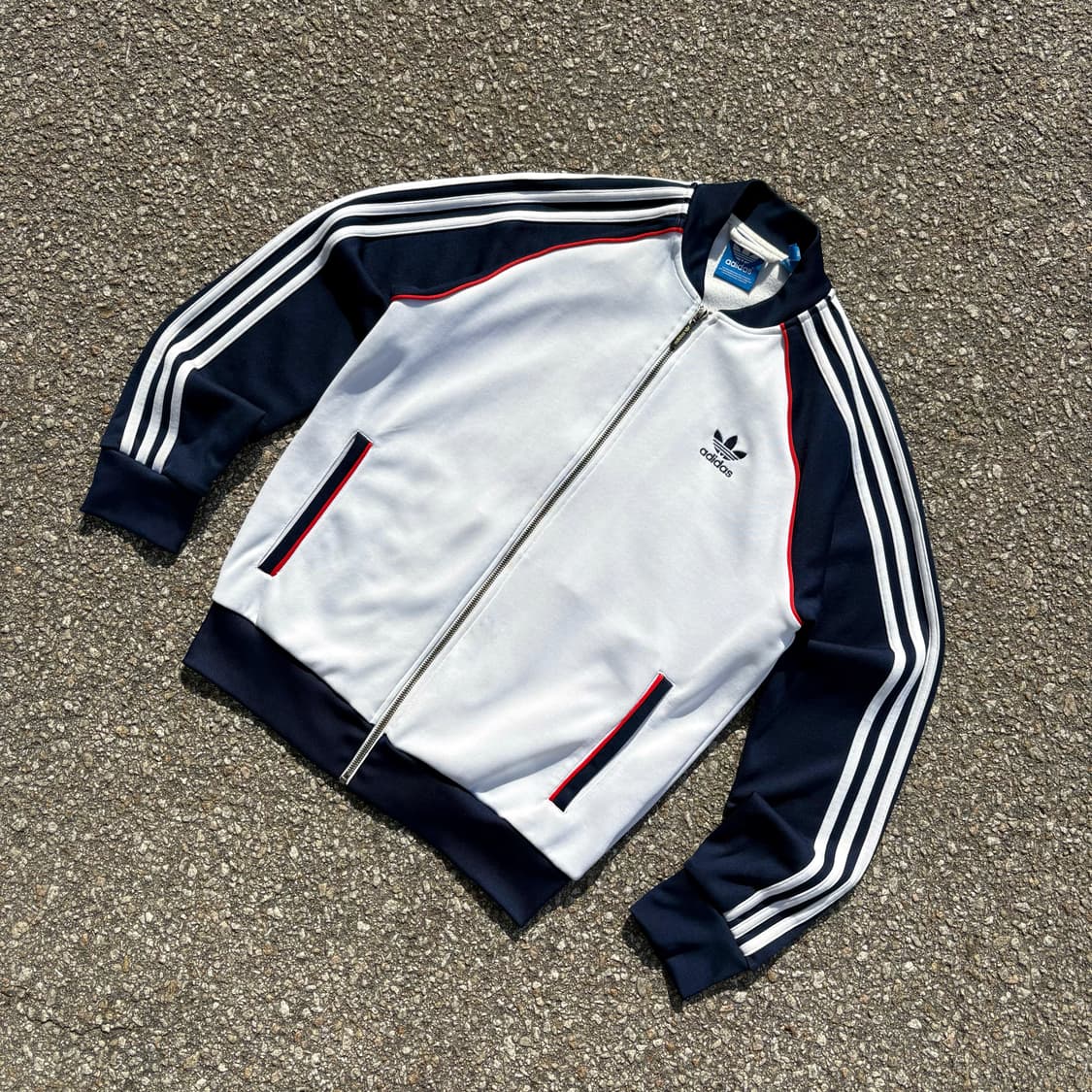 아디다스 화이트 컬러 슈퍼스타 트랙탑 져지 상품이미지2