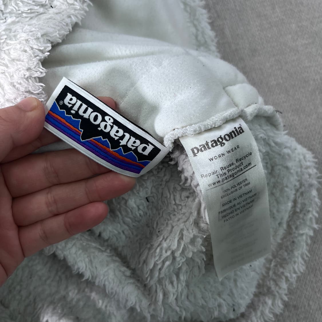 W 95 파타고니아 화이트 플리스 후드집업 상품이미지4