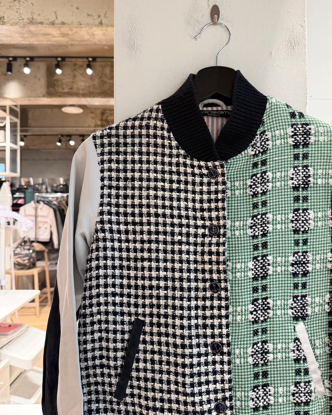 톰브라운 멀티컬러 트위드 블루종 자켓  상품이미지4