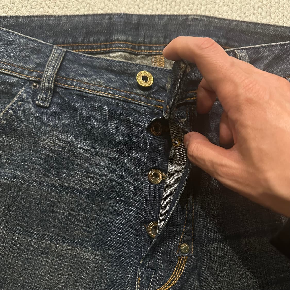 디젤(Diesel) 스트레이트 데님 팬츠 상품이미지6