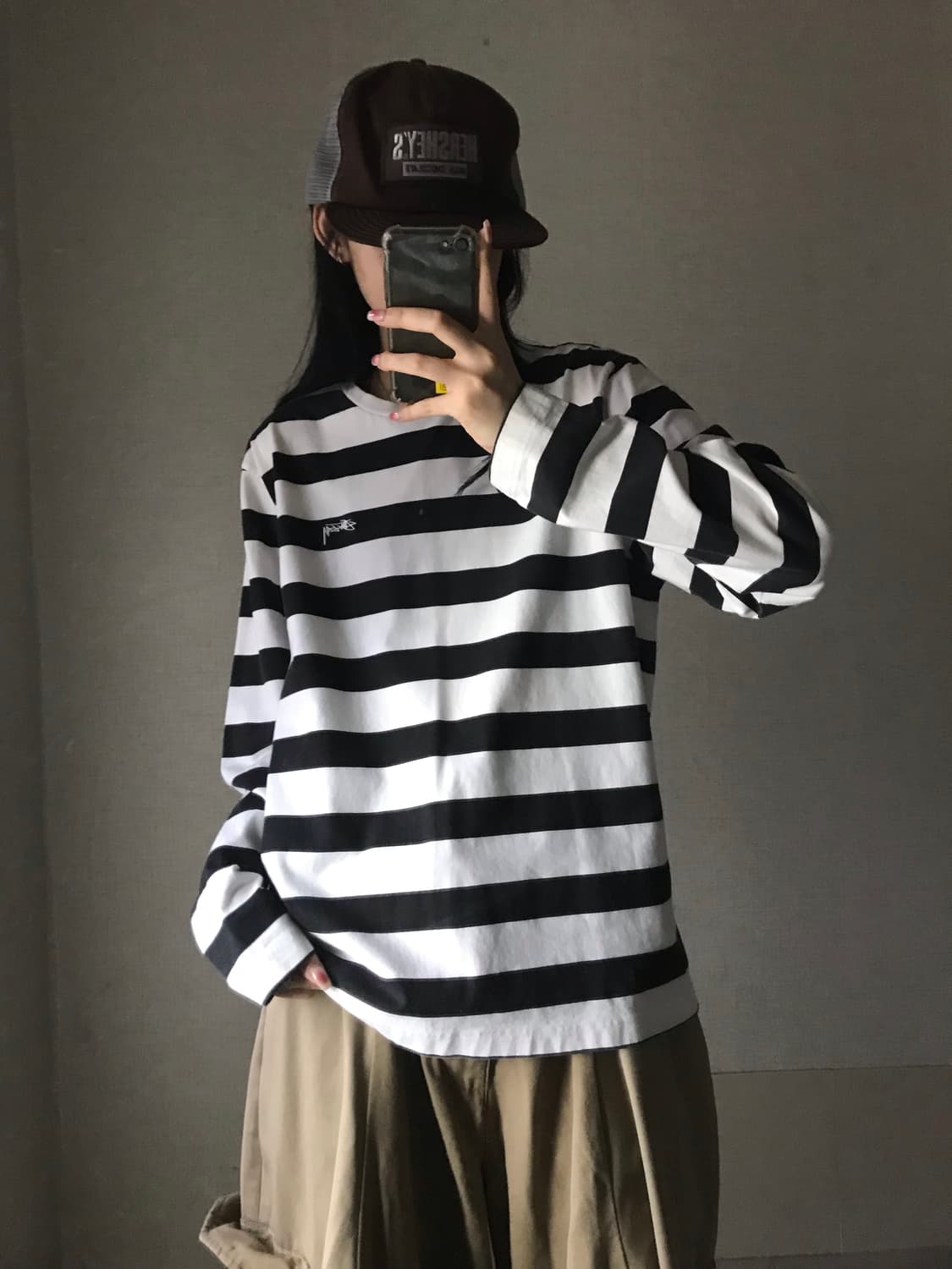 스투시 흰검 스트라이프 롱슬리브 상품이미지1
