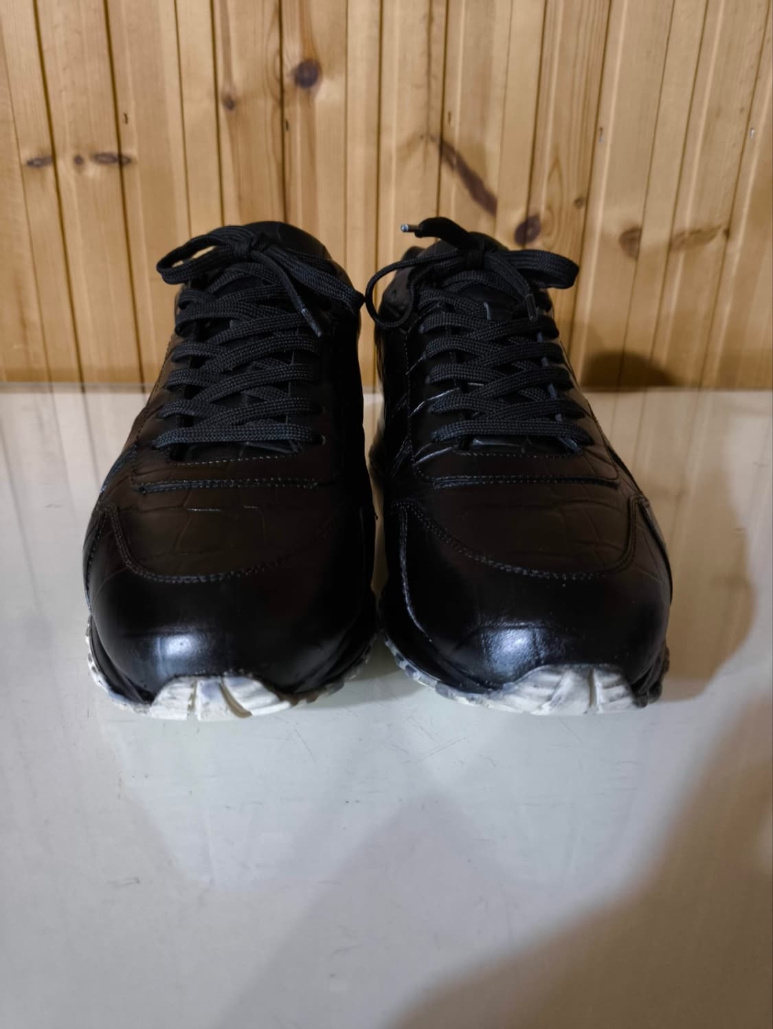 255mm 6.5 루이비통 런어웨이 레더 스니커즈  상품이미지3