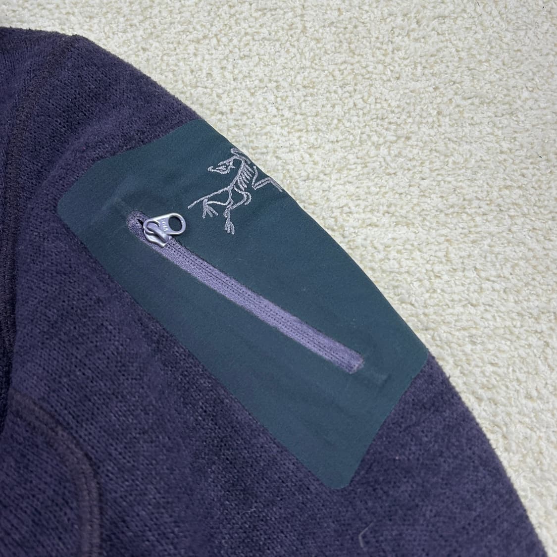 아크테릭스 커버트 플리스 가디건 퍼플 상품이미지5