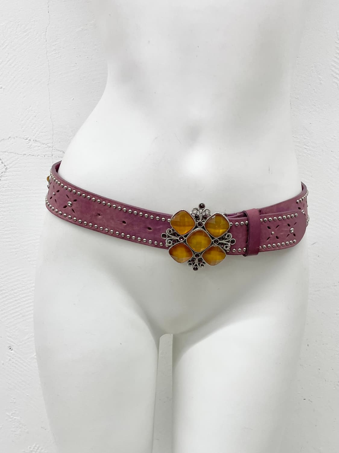 리얼레더 큐빅 스터드 버클 벨트 상품이미지2