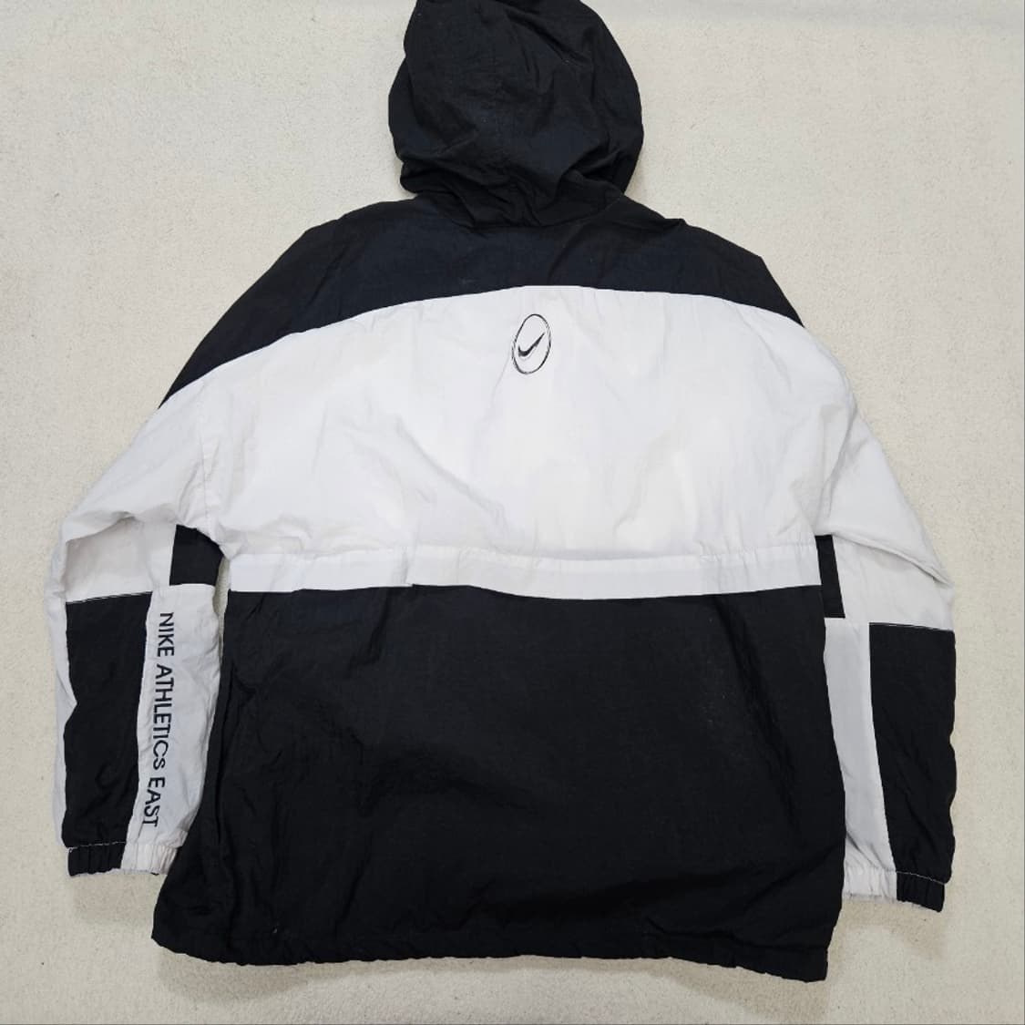 나이키 오레오 바람막이 XL 상품이미지2
