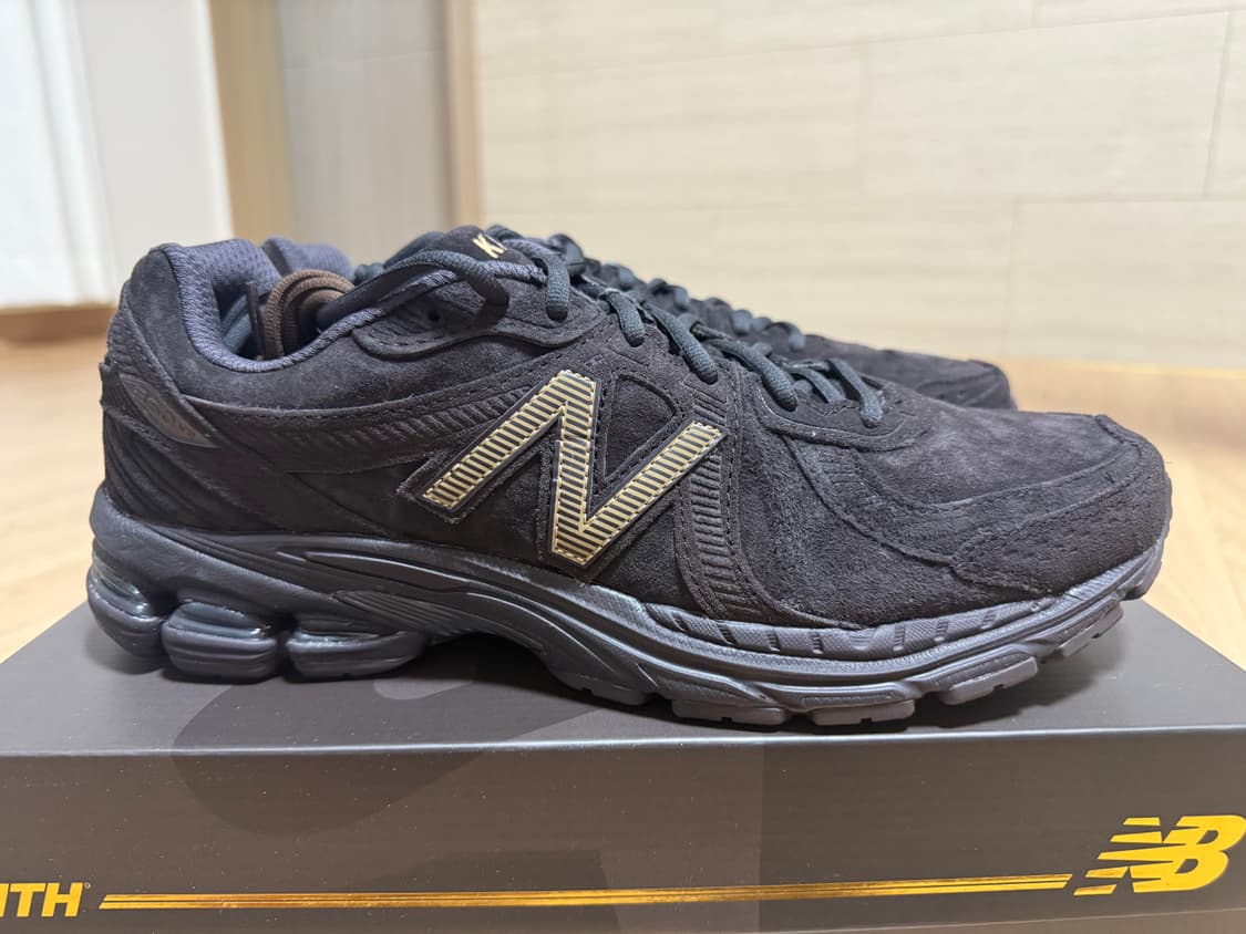 Kith x 뉴발860v2 에스프레소 상품이미지2