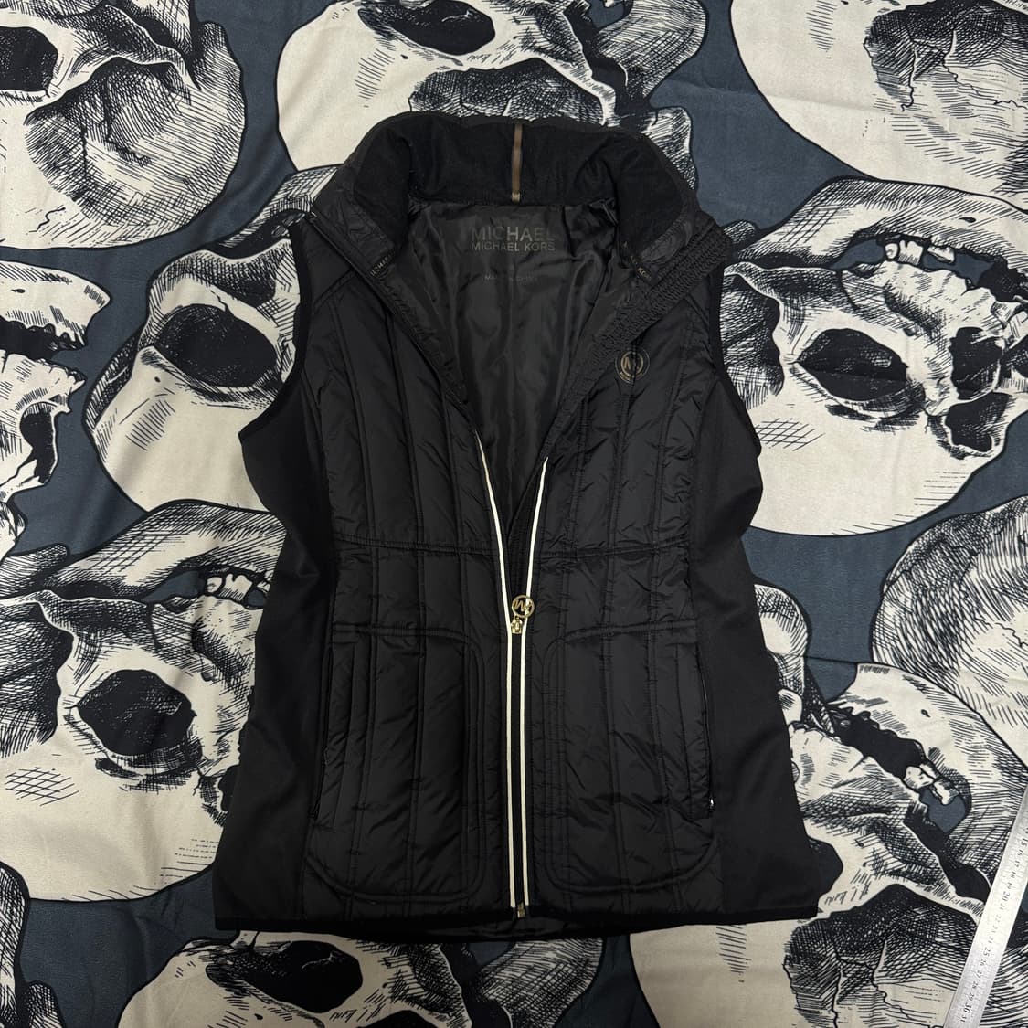 마이클코어스 다운 패딩조끼 S사이즈  상품이미지1