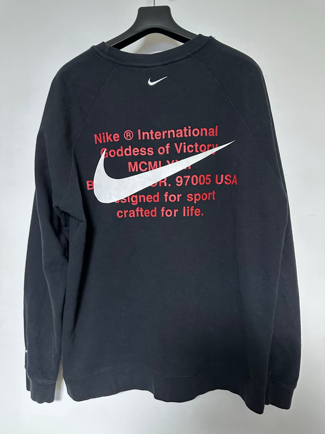 나이키 더블 스우시 맨투맨 블랙 색상 XL 사이즈 상품이미지2