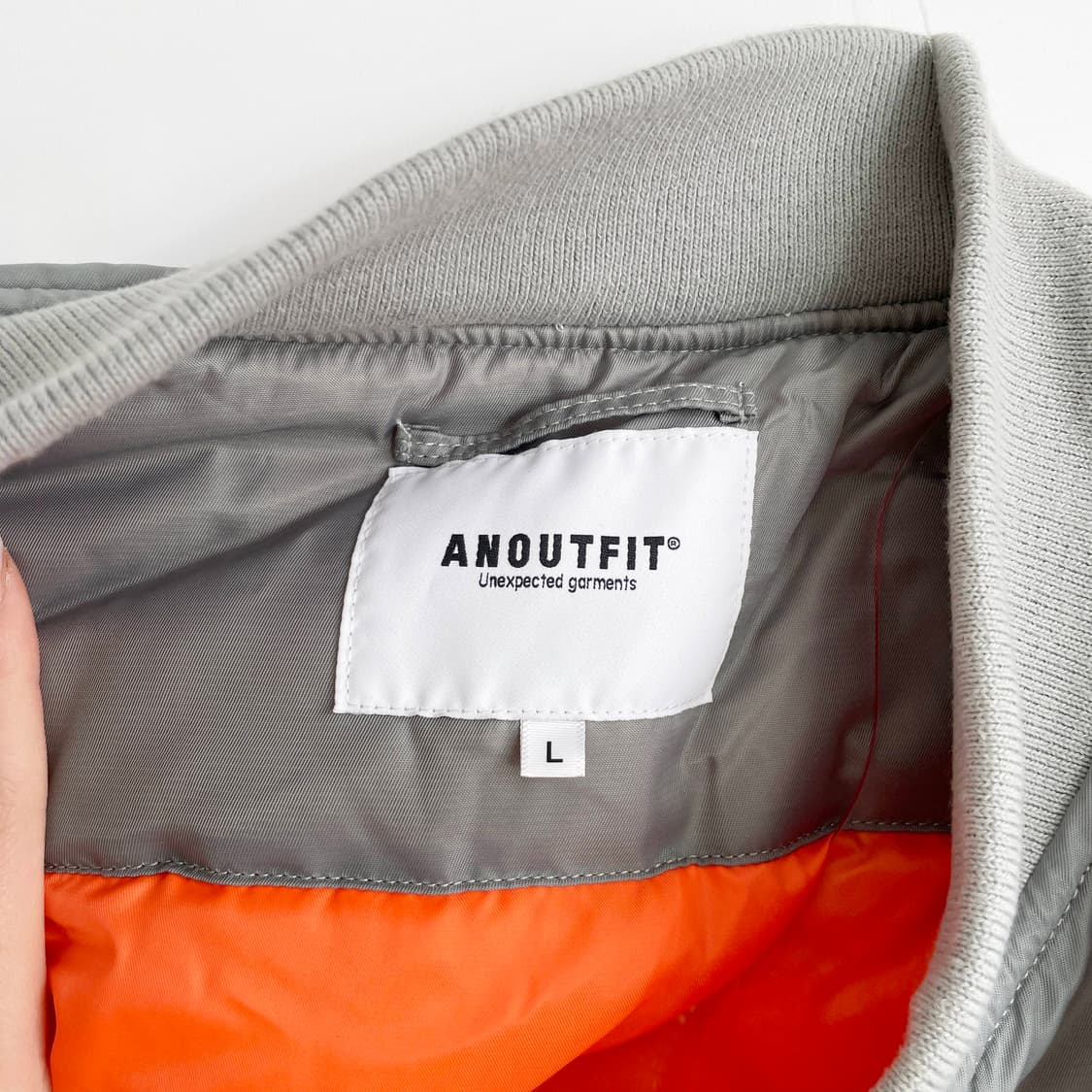 D2 언아웃핏(Anoutfit) 유니섹스 오버핏 MA-1 항공 점퍼 L사 상품이미지4