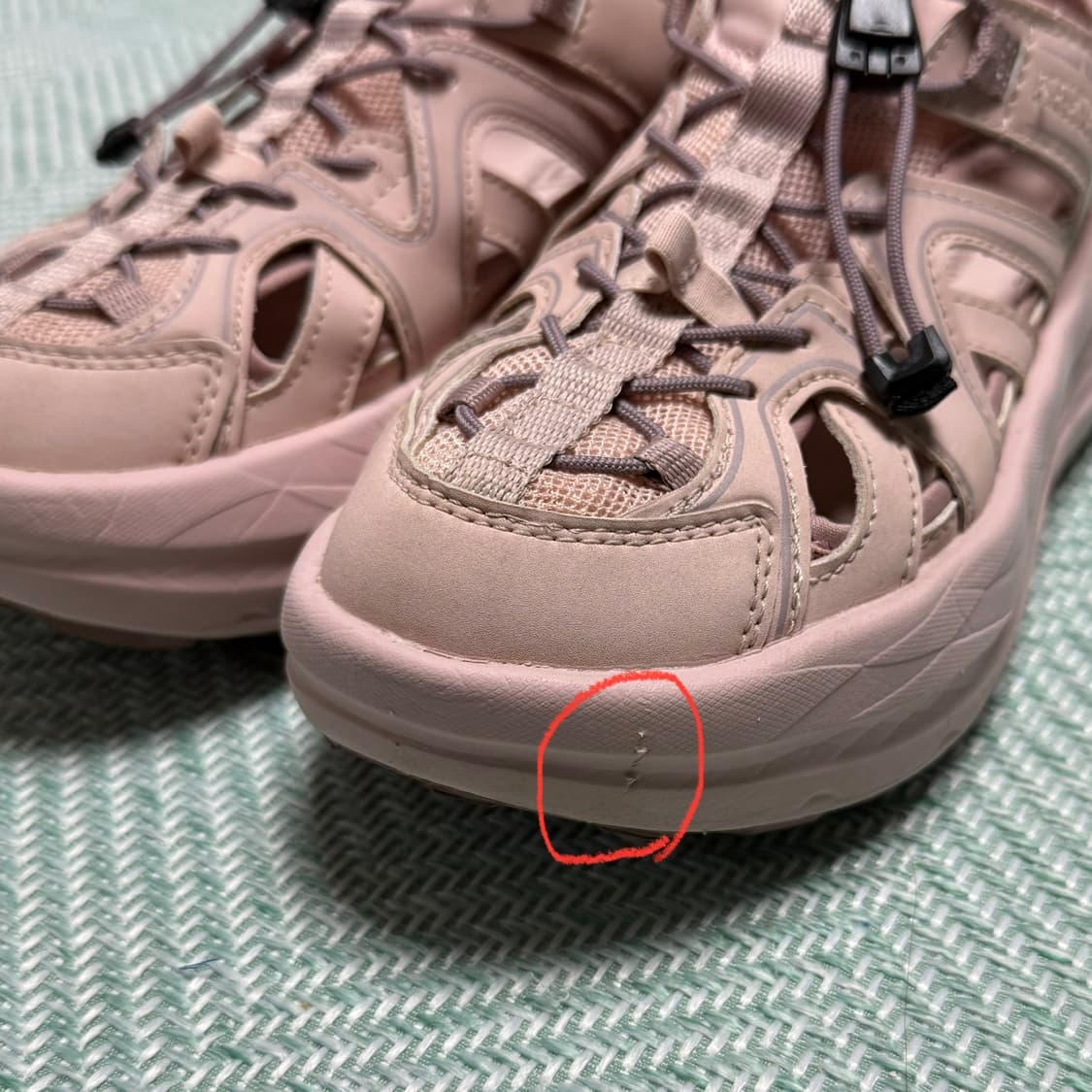 엄브로 컷아웃 여성 샌들 240 상품이미지3