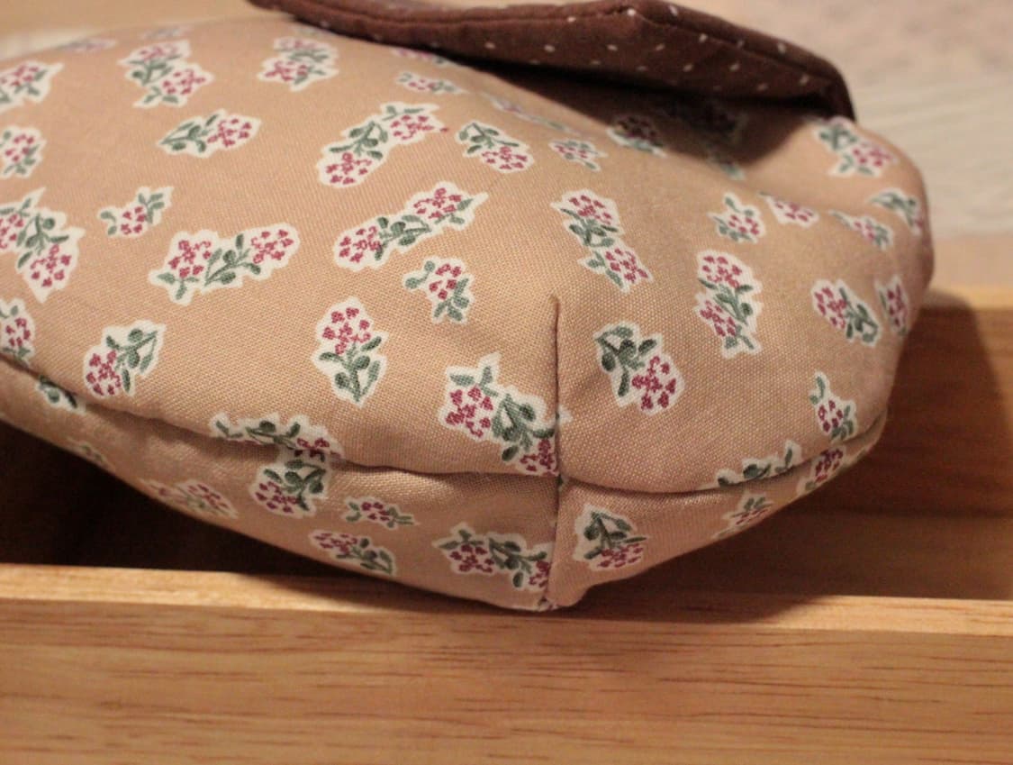 핸드메이드 베이지 다트 파우치 상품이미지4