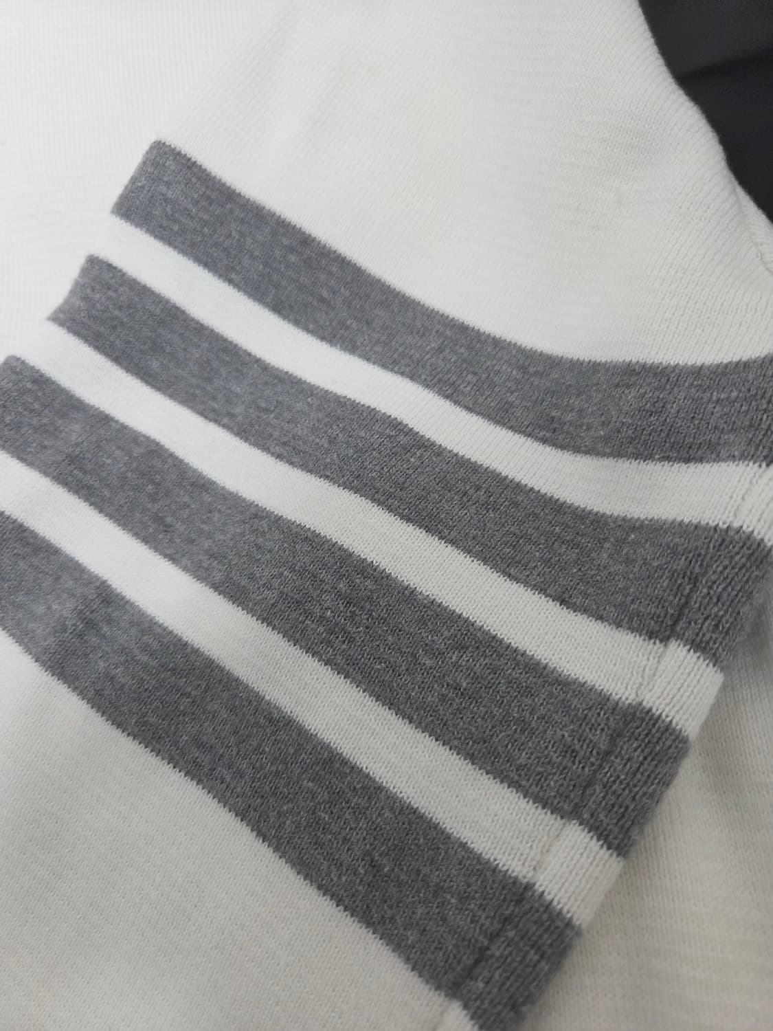 [A급] 톰브라운 밀라노스티치 니트 화이트 4사이즈 상품이미지8