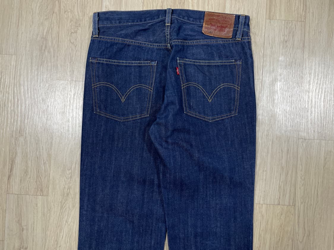 33) 00's 리바이스 매장판 502 일자핏 진청 데님팬츠 상품이미지8