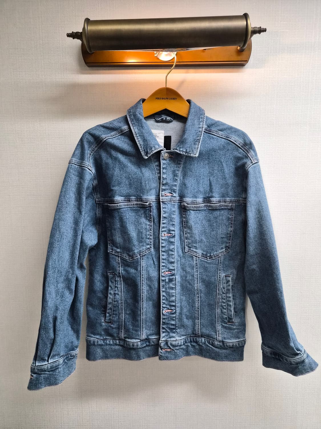 4/100) 안다르 데님자켓 팝니다 상품이미지1