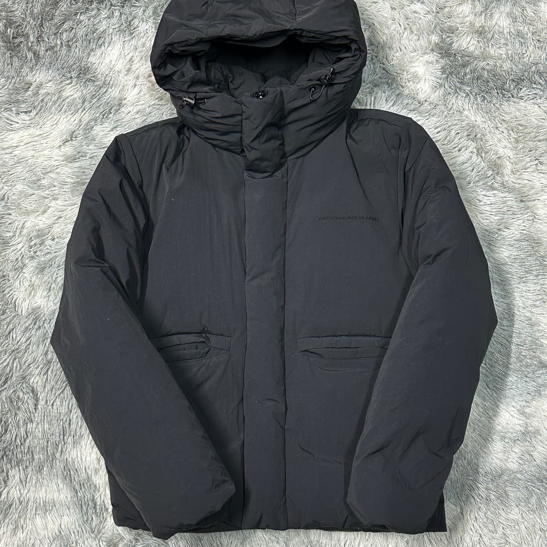 내셔널지오그래픽 다운 블랙 숏패딩 xs 상품이미지1