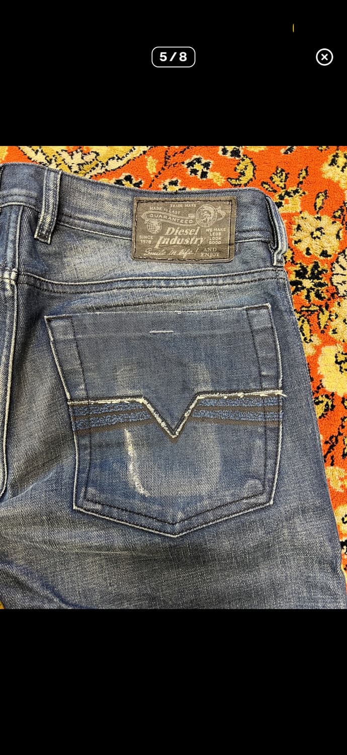 [30] 디젤 자탄 플레어 부츠컷 데님 팬츠 상품이미지4