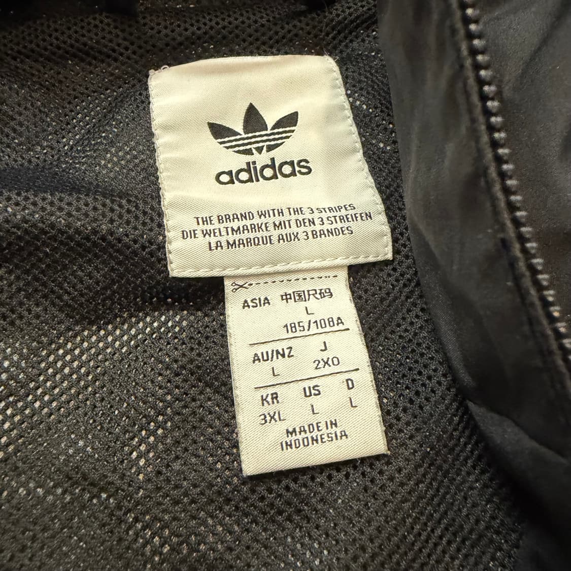 아디다스 3D 트레포일 바람막이 자켓 상품이미지3