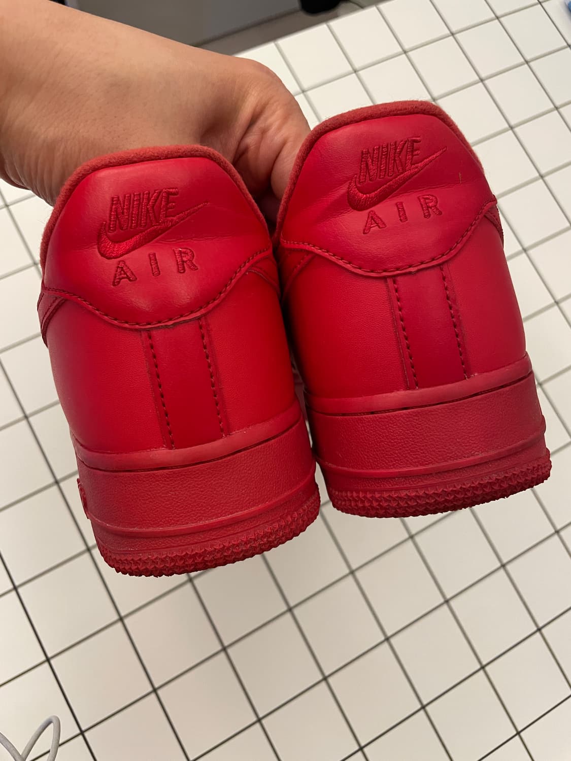 나이키 에어포스 트리플 레드 265 상품이미지2