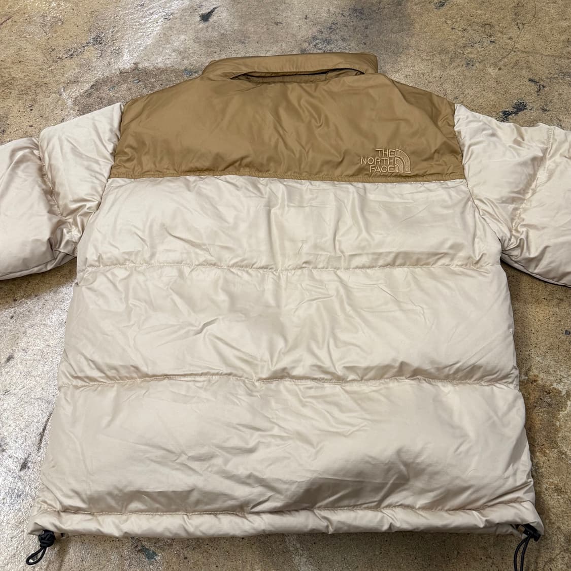 노스페이스 브라운 베이지 눕시 패딩 150 상품이미지4