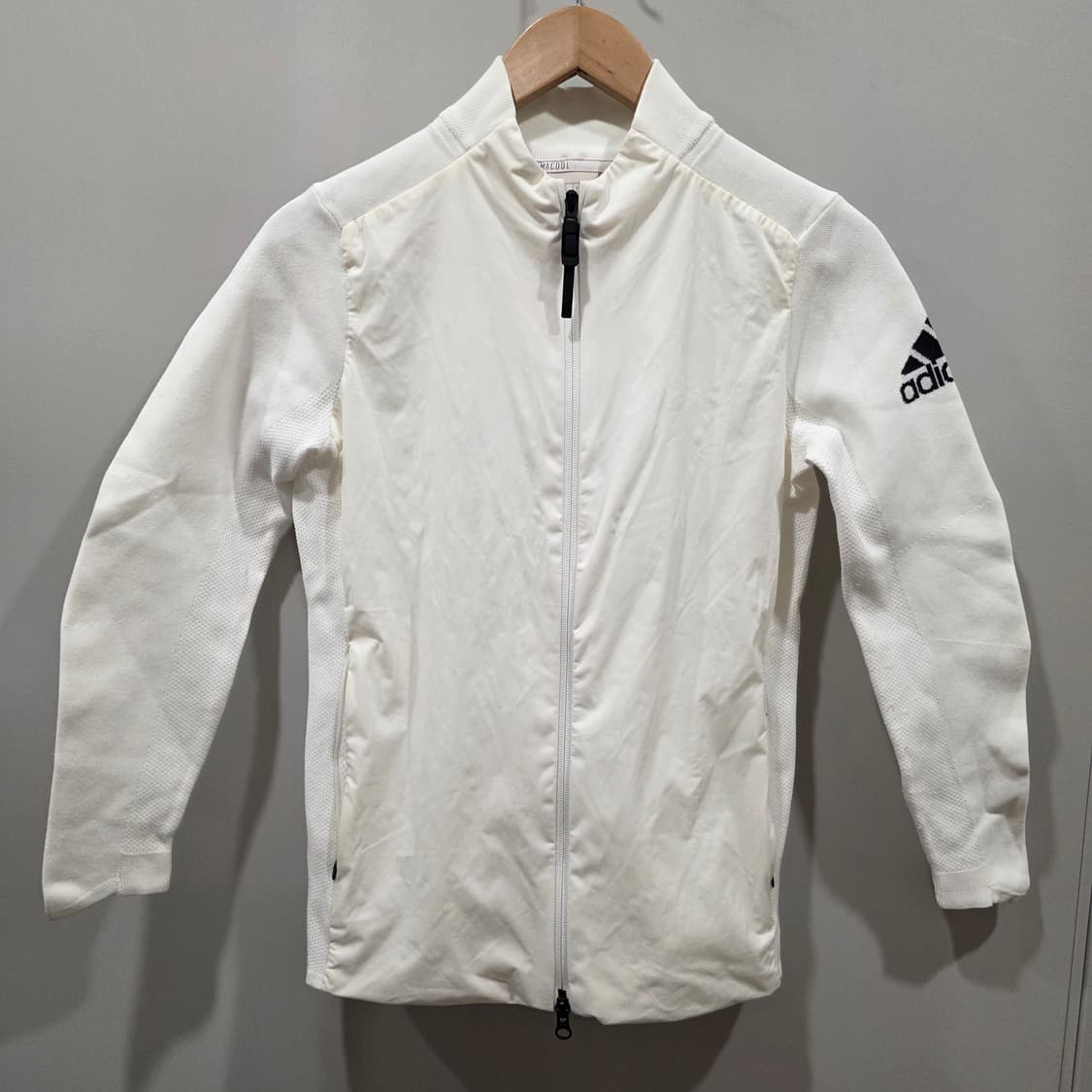 아디다스 기능성 트레이닝 재킷 상품이미지1