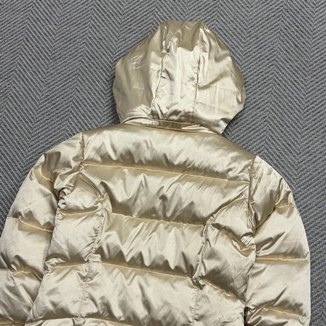 갭 글로시 패디드 자켓 v1527 상품이미지4