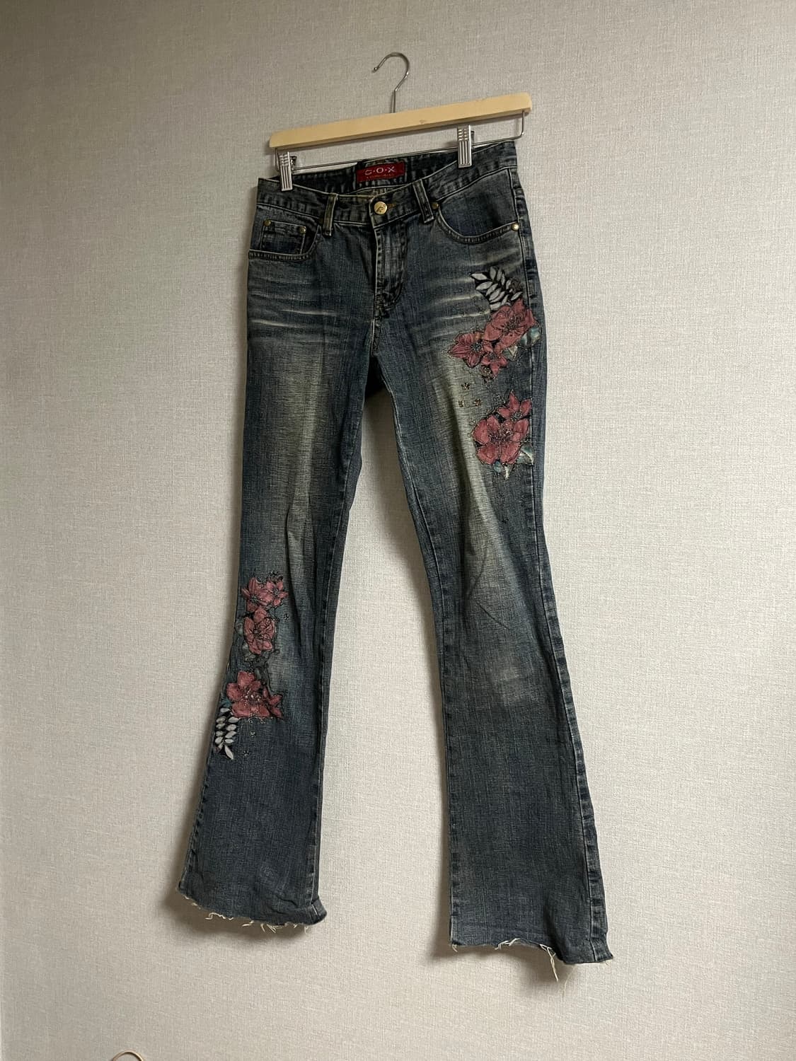 [오리엔탈/페어리] cosmos jeans 플로럴패치 자수 부츠컷 청바지 상품이미지2