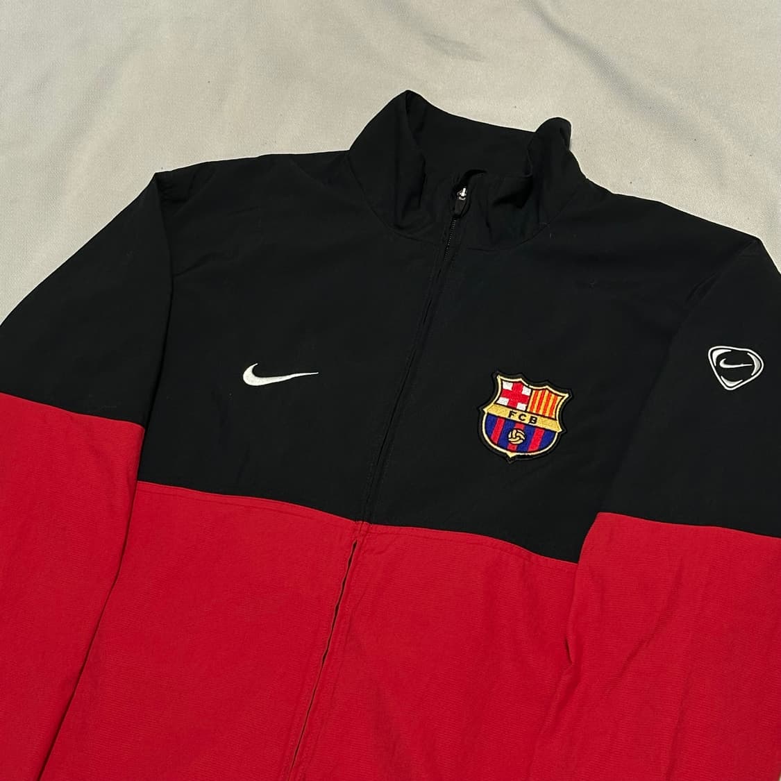 2XL 나이키 바르셀로나 바람막이 상품이미지1