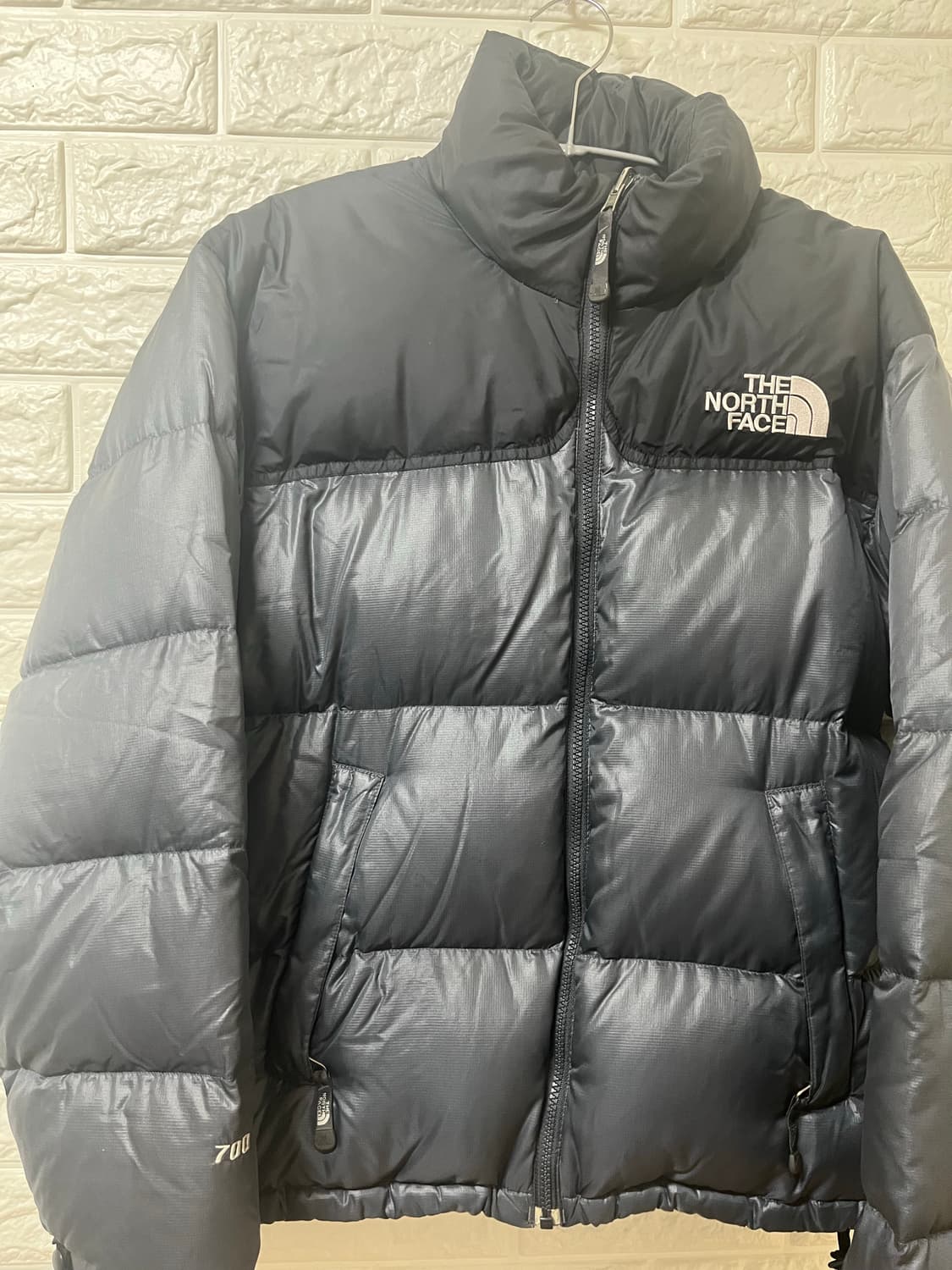 노스페이스 진그레이 회색 눕시 700 패딩 점퍼 상품이미지1