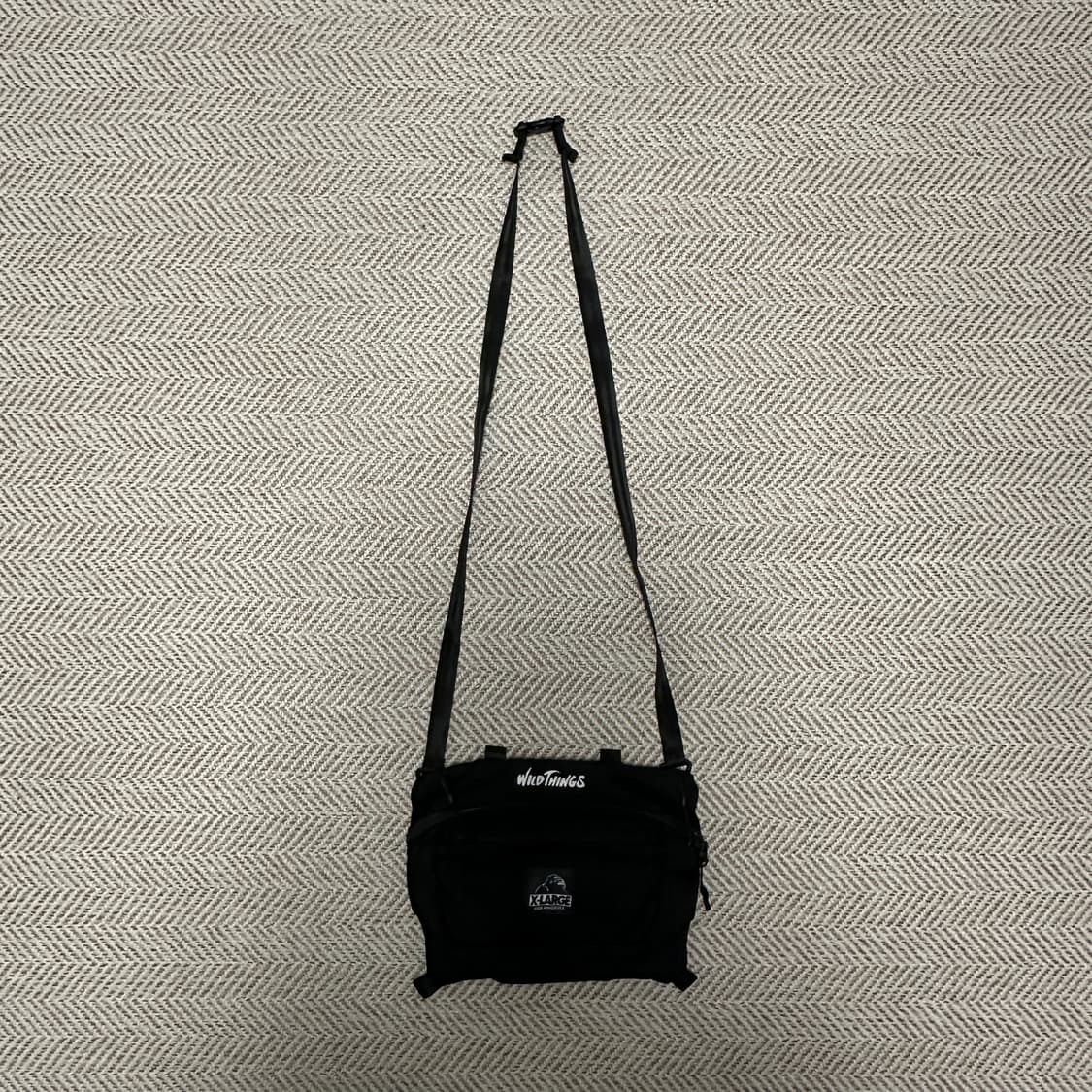 X-LARGE X WILD THINGS cross bag 상품이미지1