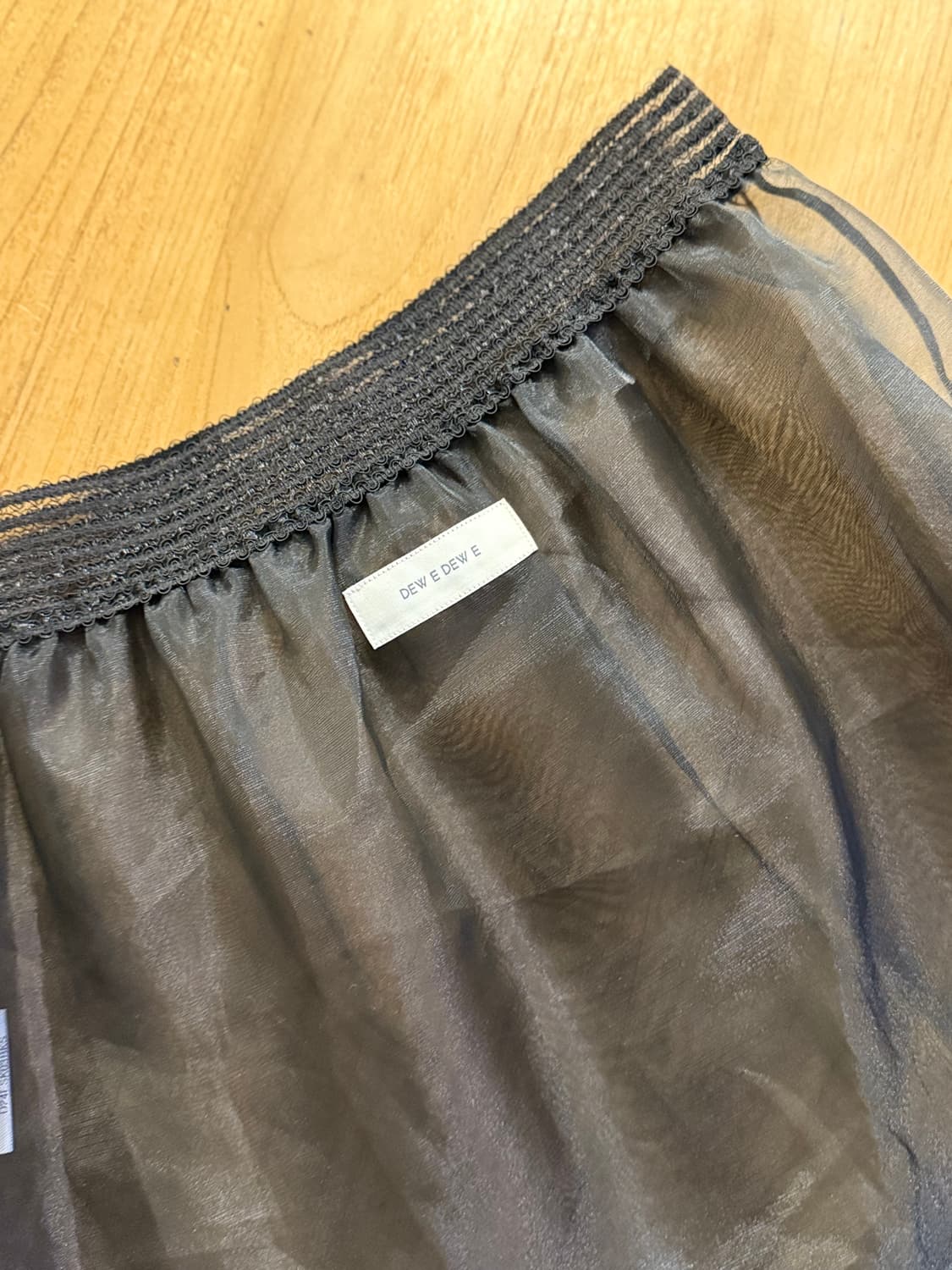 듀이듀이 블랙 오간자 프릴 스커트 상품이미지3