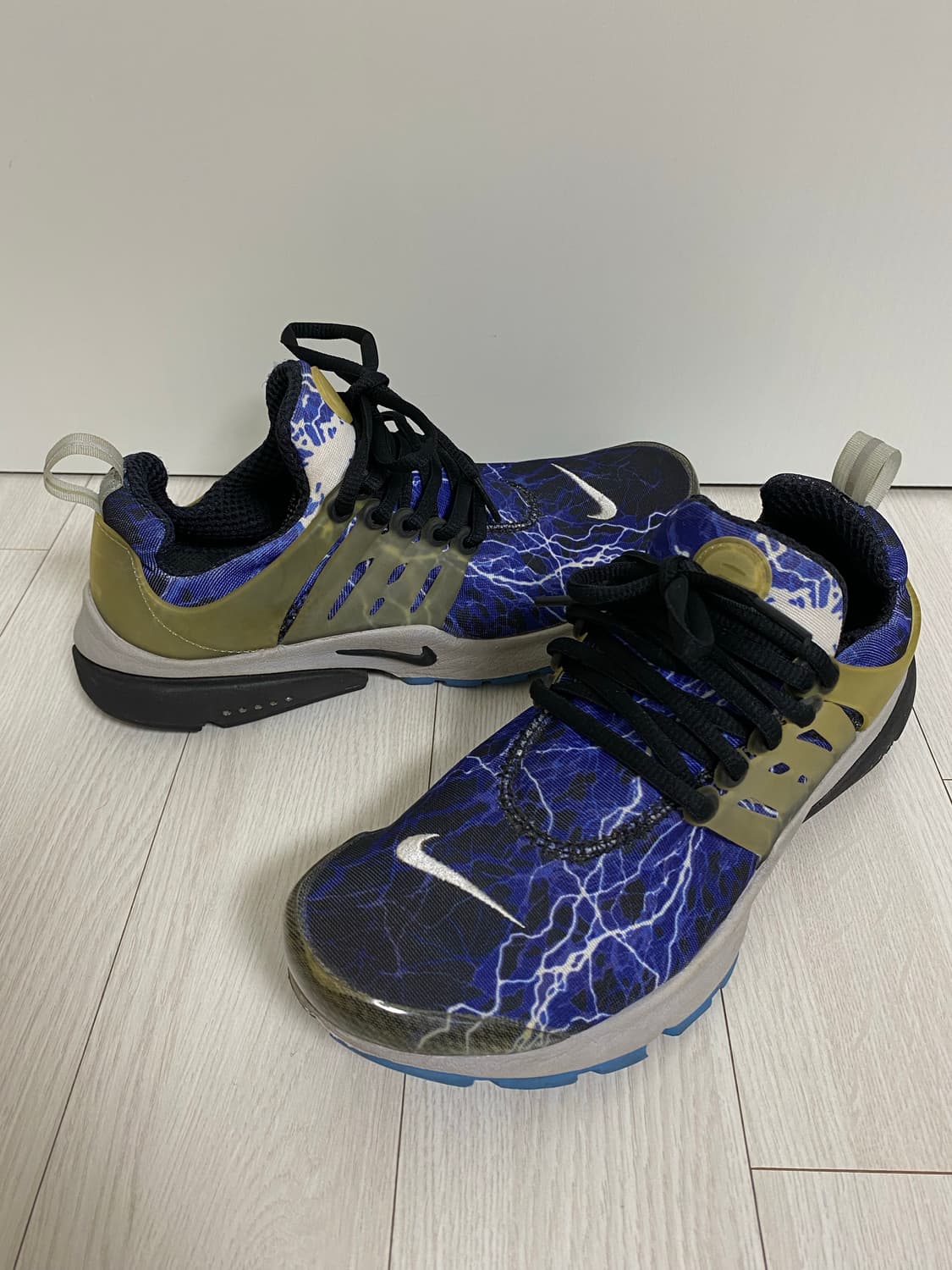 NIKE AIR PRESTO LIGHTNING OG RETRO 상품이미지1