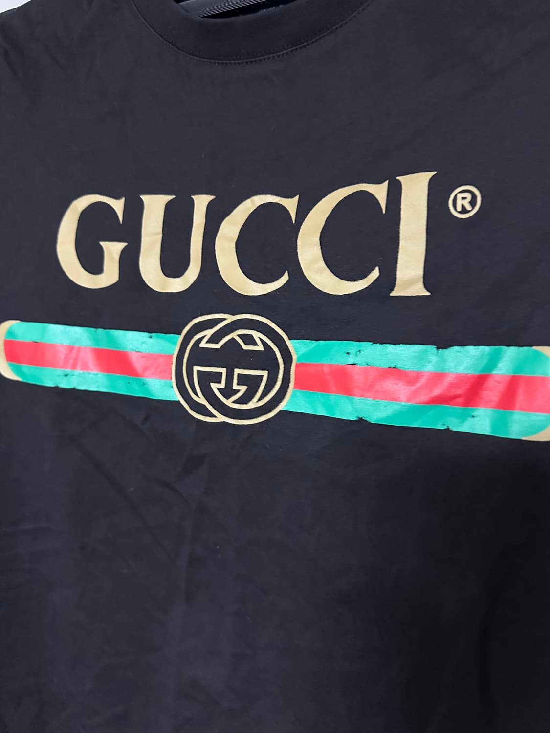 구찌 블랙 로고 반팔 티셔츠 상품이미지2