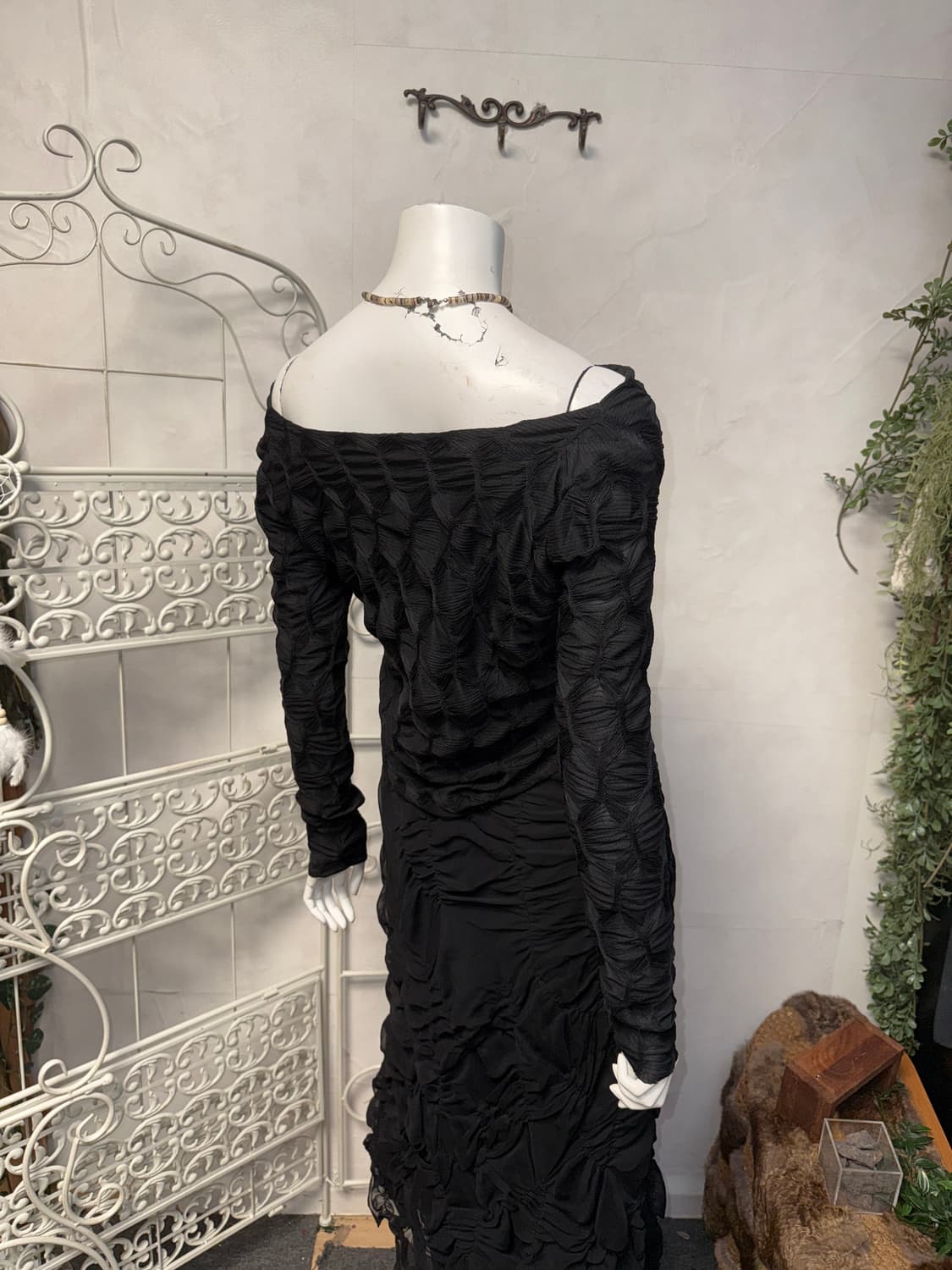 Eonhey black draping shirring top (새제품) 상품이미지3