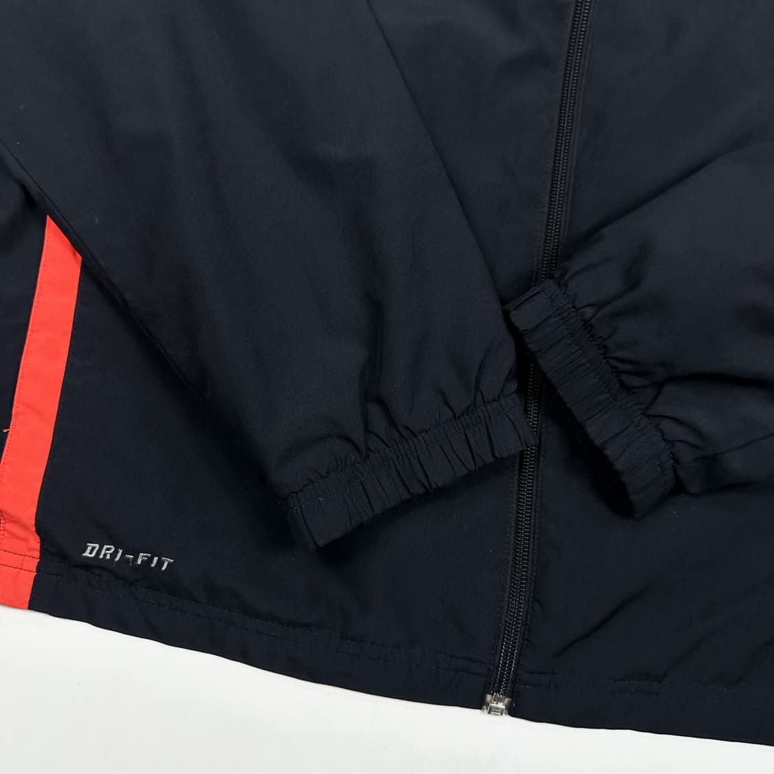 나이키 스우시 드라이핏 블랙 바람막이 자켓 (XXL) 상품이미지4