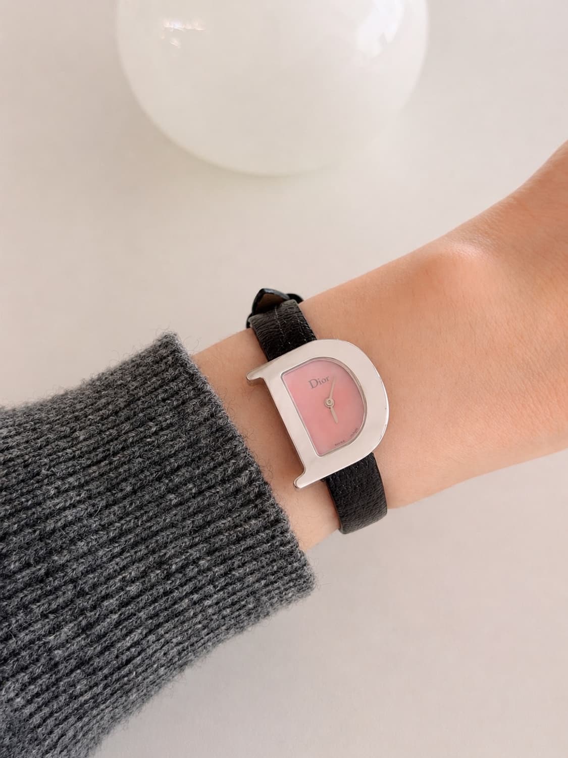 디올 D 케이스 시계 상품이미지1