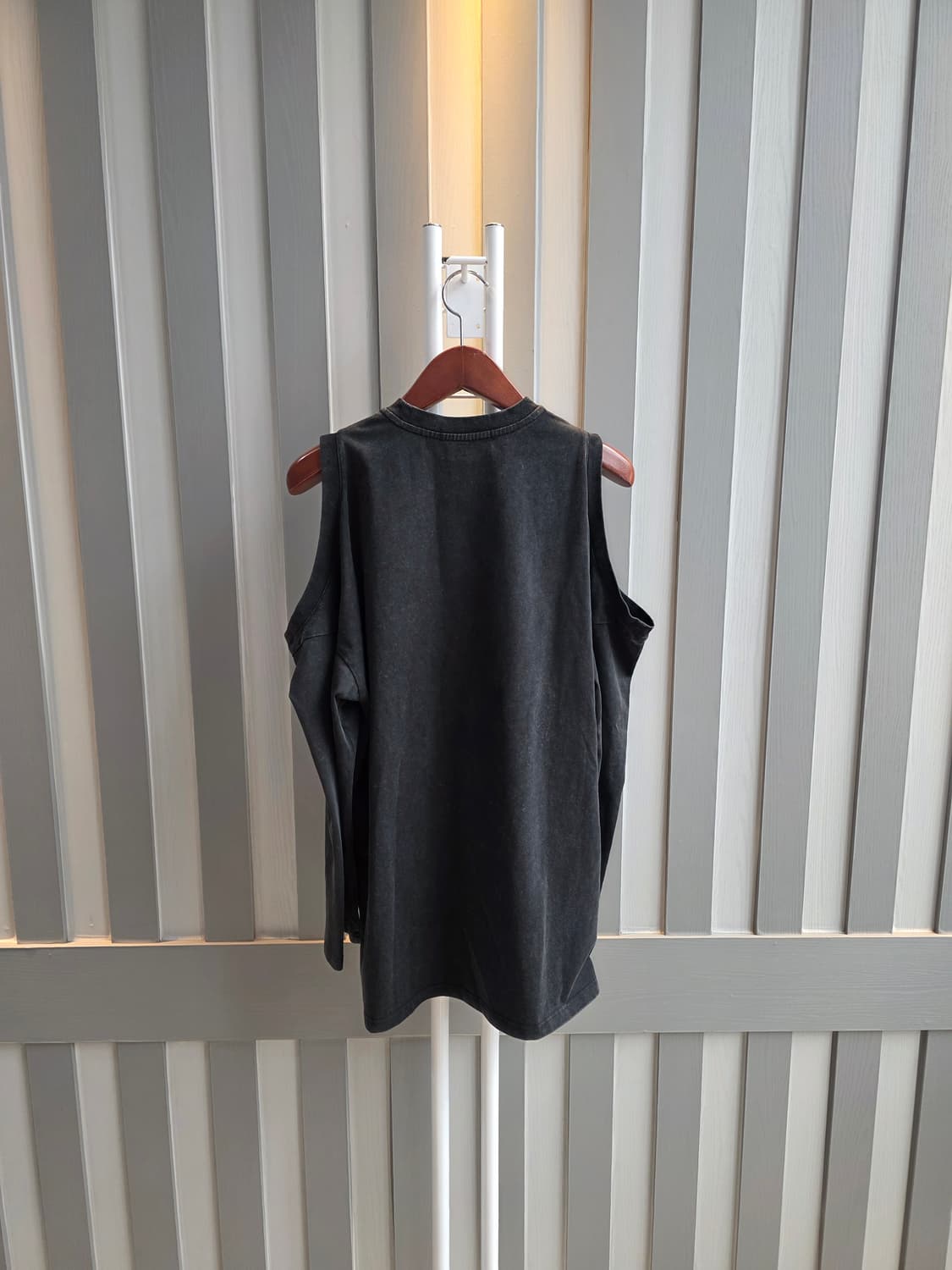 24ans 오프숄더 박시티 상품이미지7