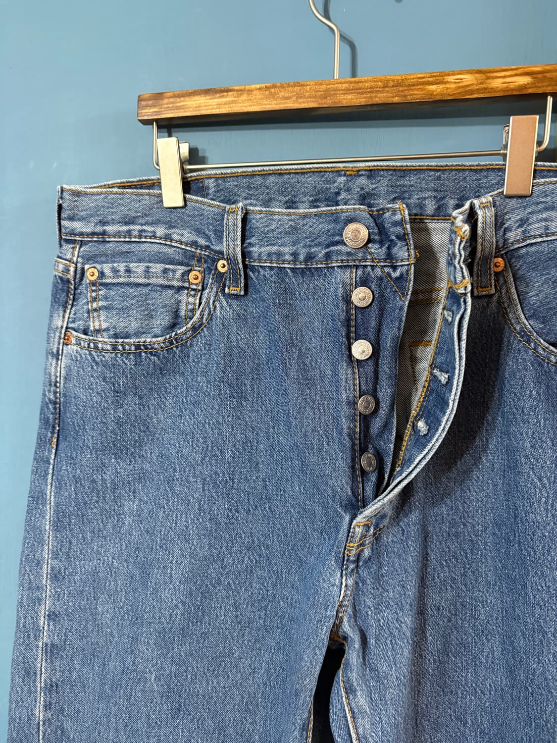 00’s Levis 501 denim pant. 상품이미지3