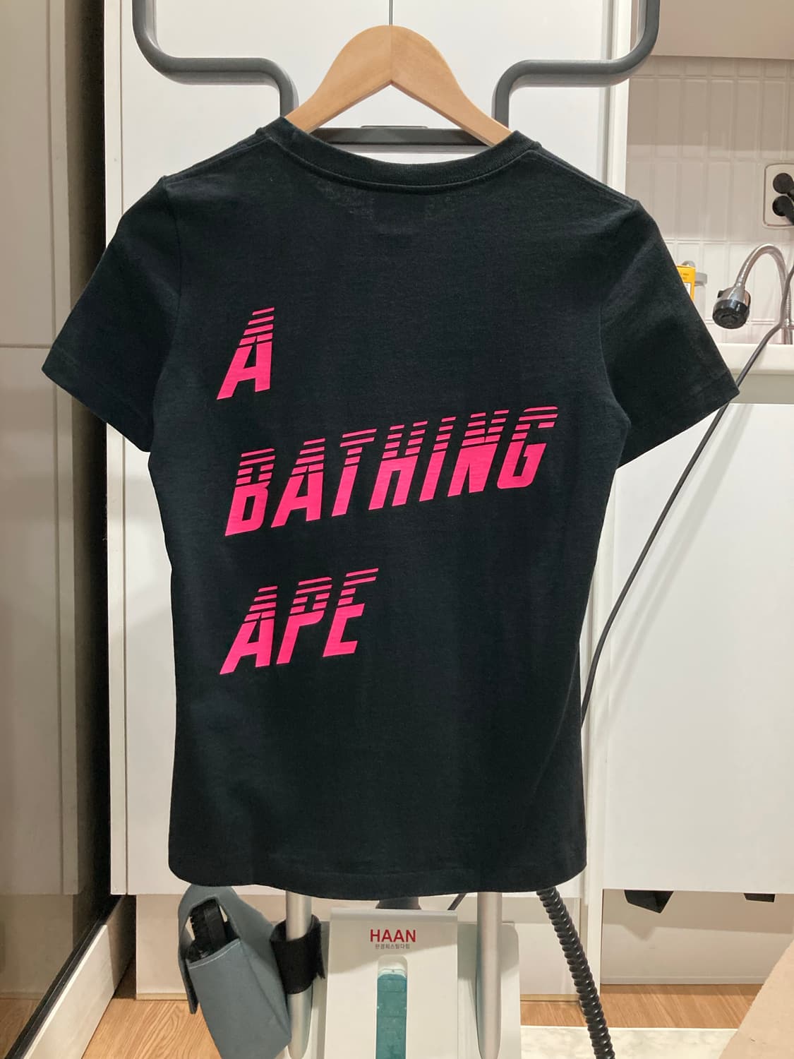 베이프 블랙핑크 반팔 상품이미지2