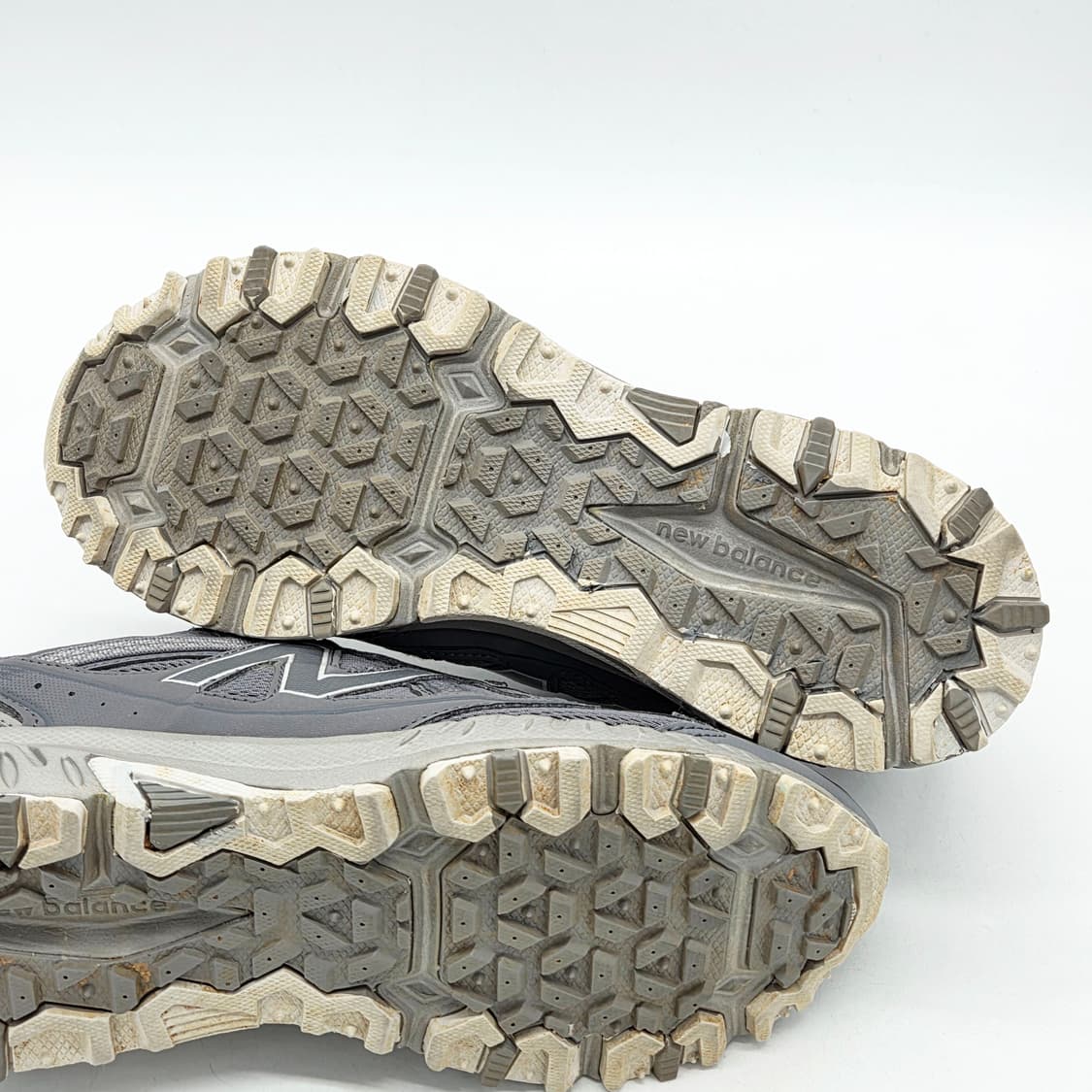 뉴발란스 410v5 그레이 (260 2E) 상품이미지3