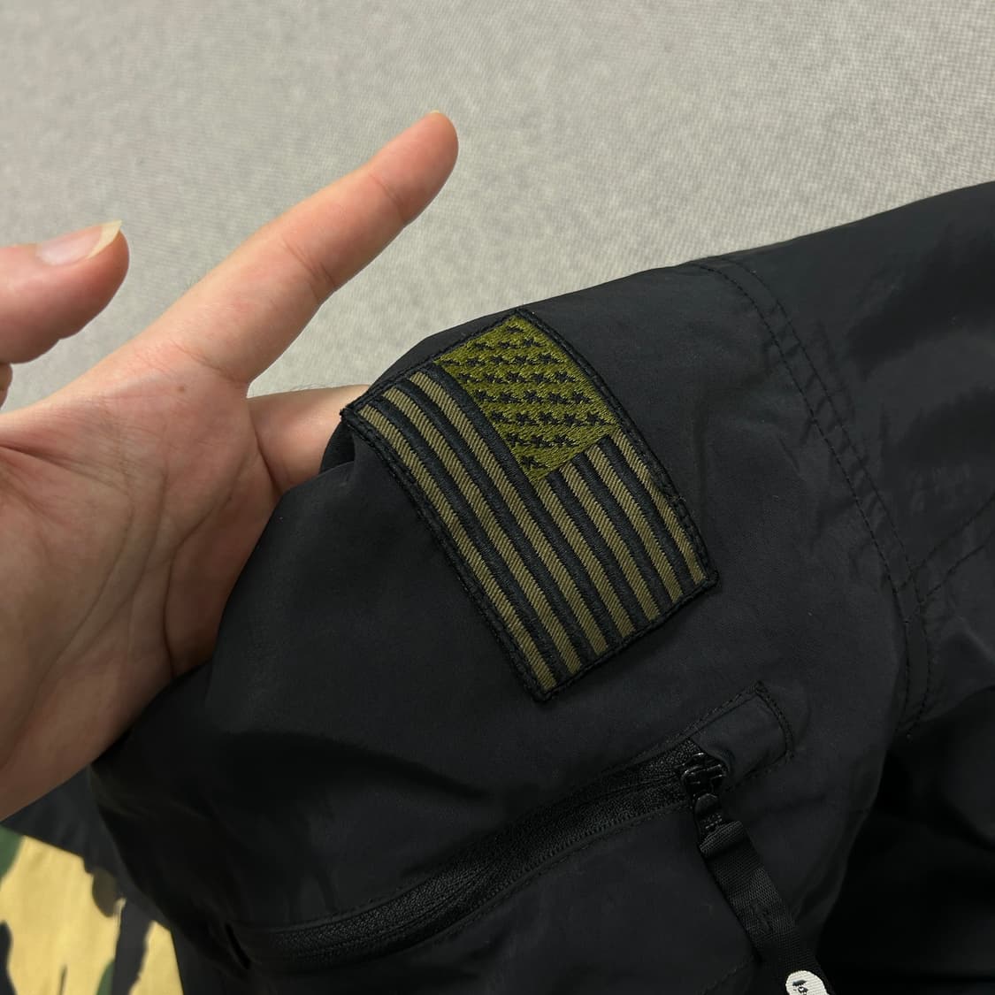 베이프 카모 누빔 플라이트 자켓(M) 상품이미지6