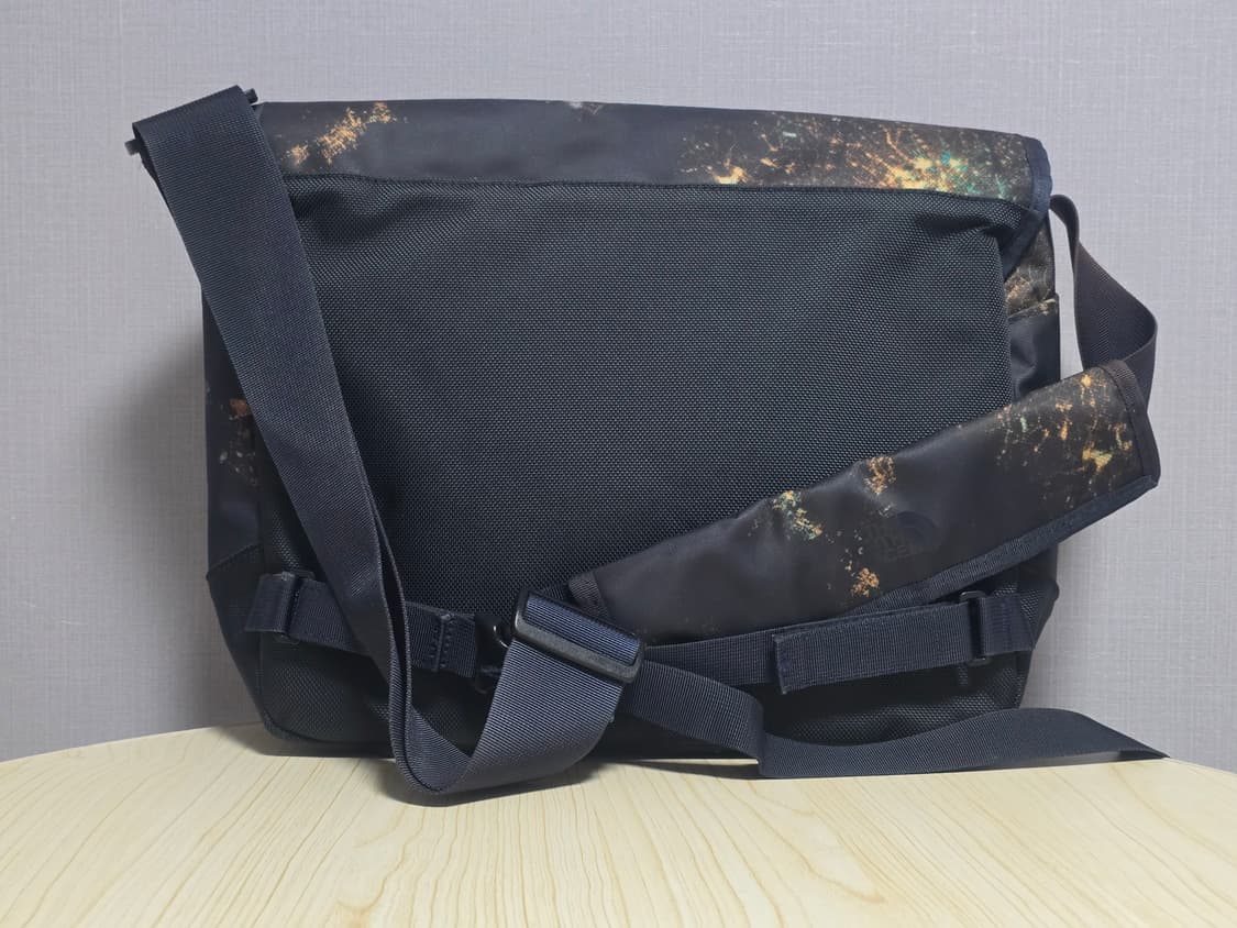 노스페이스 나이트 라이트 메신저백  상품이미지3