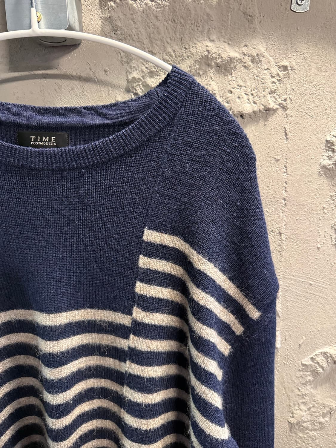 타임 TIME 포스트모던 스트라이프 울 니트 네이비 90 상품이미지3