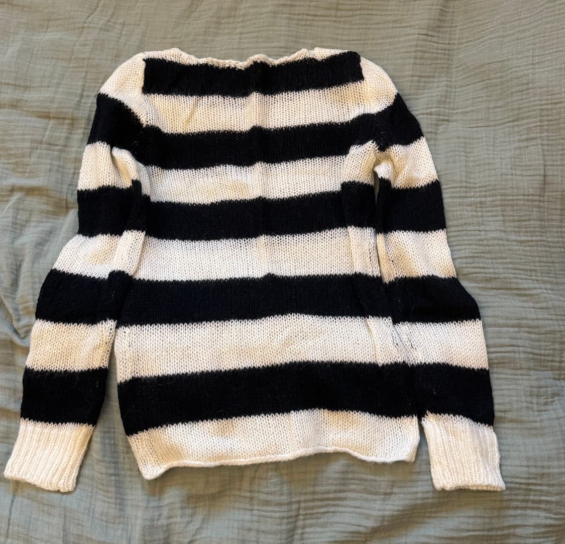 brandy melville 스트라이프 모헤어 스웨터 상품이미지7