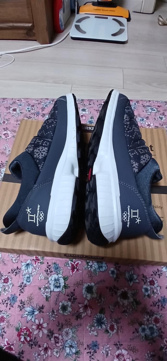 노스페이스 패딩방한화(240mm)  상품이미지9