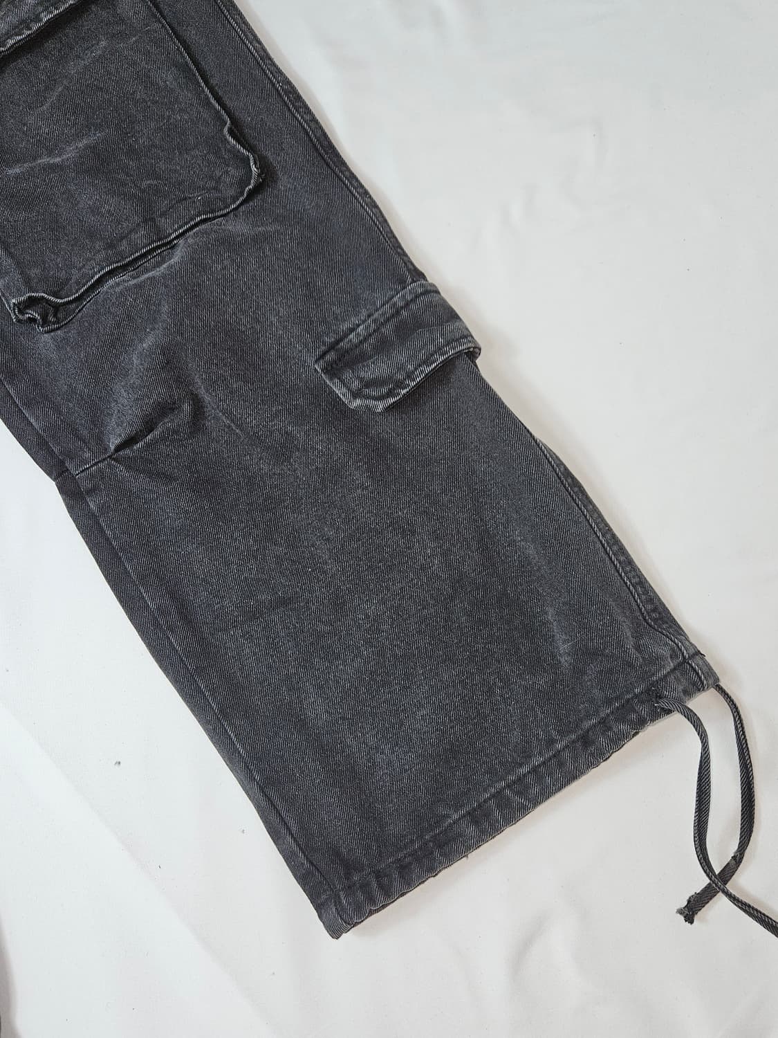 게이트리스 멀티 데님 카고팬츠 흑청 진 S 상품이미지2