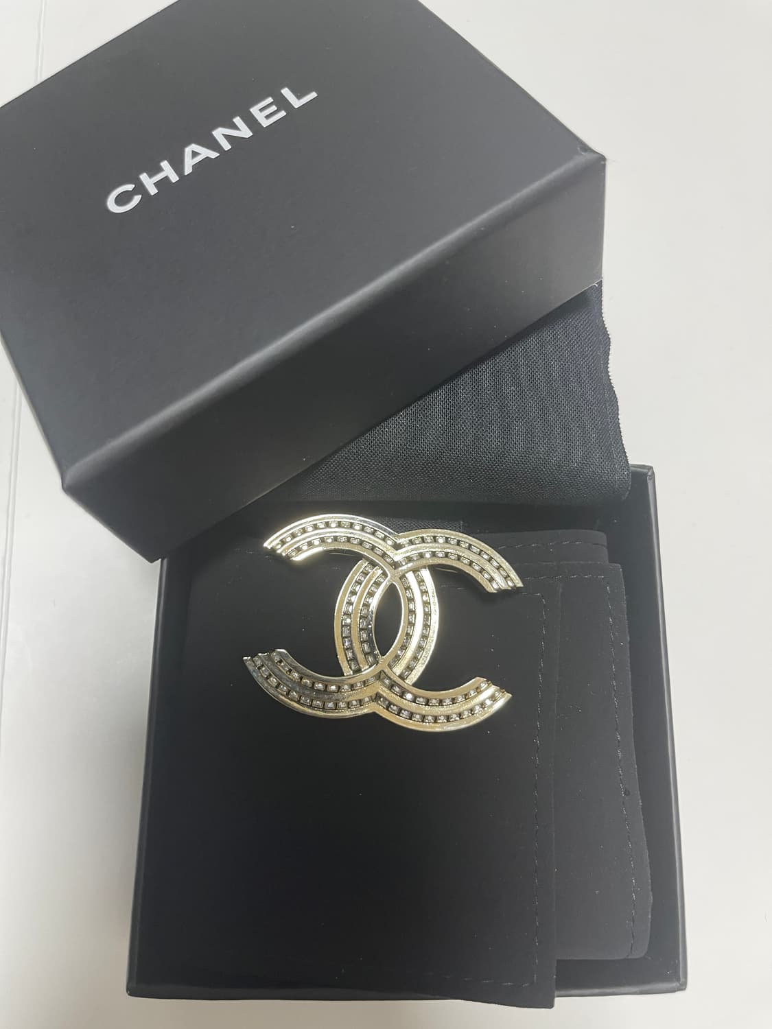 샤넬 CC 로고 브로치 금장 큐빅 상품이미지2